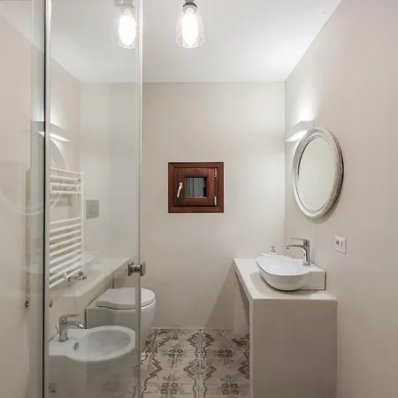Aura Villa